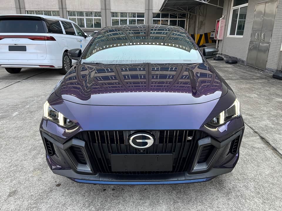 Trumpchi Shadow Leopard