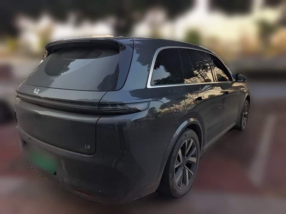 Li Auto Ideal L8