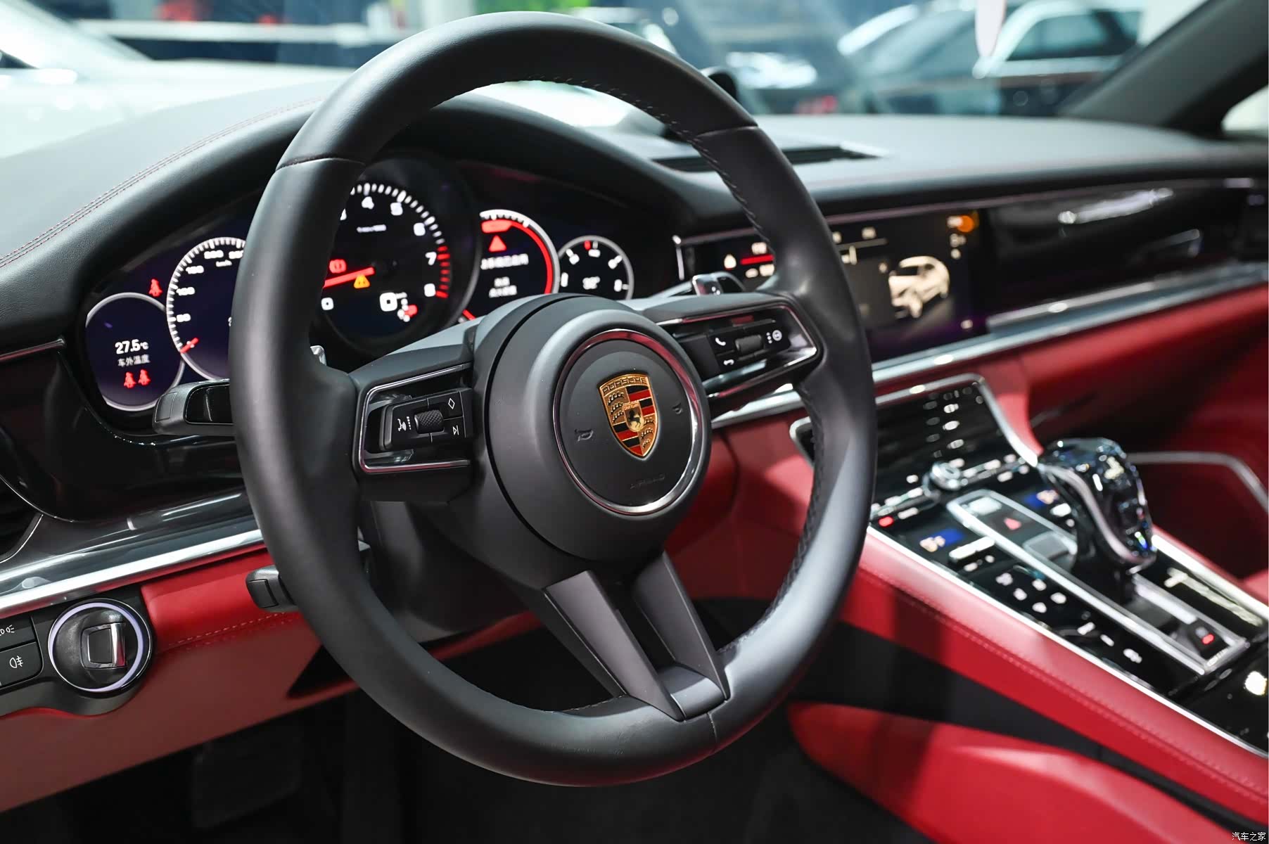 Porsche Panamera, 2023 12