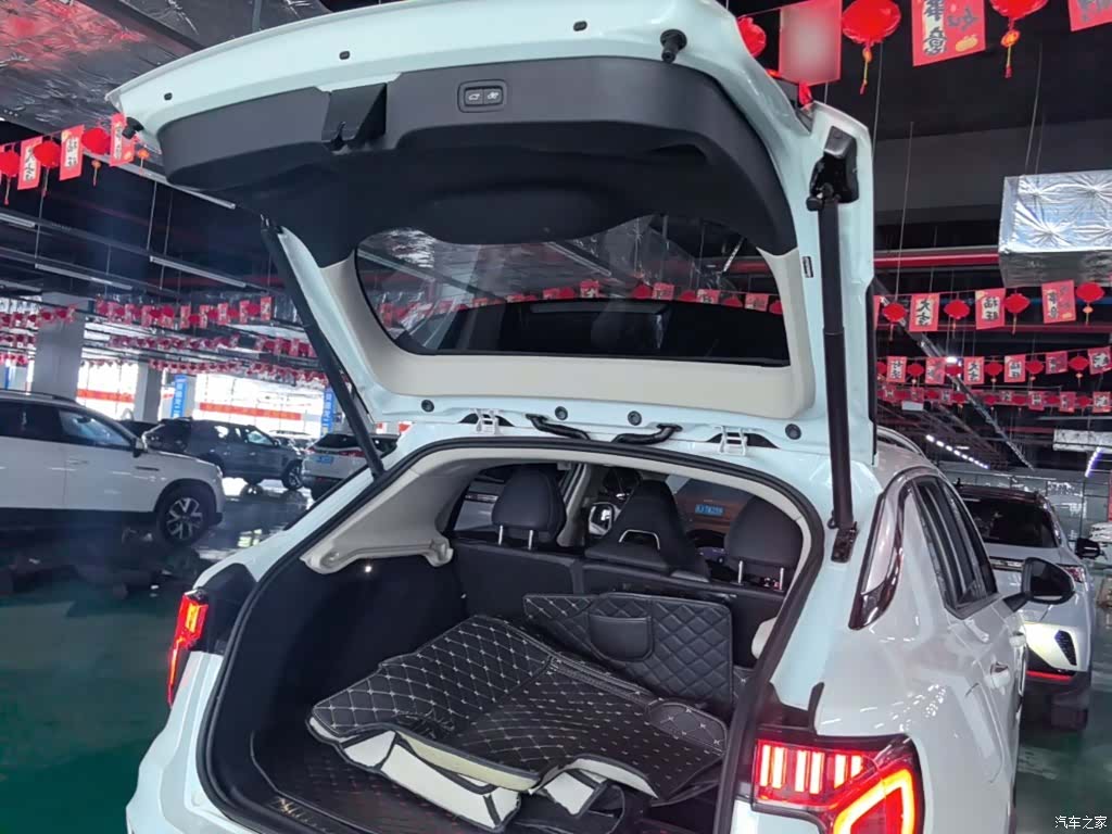 Lynk & Co 01, 2022 19