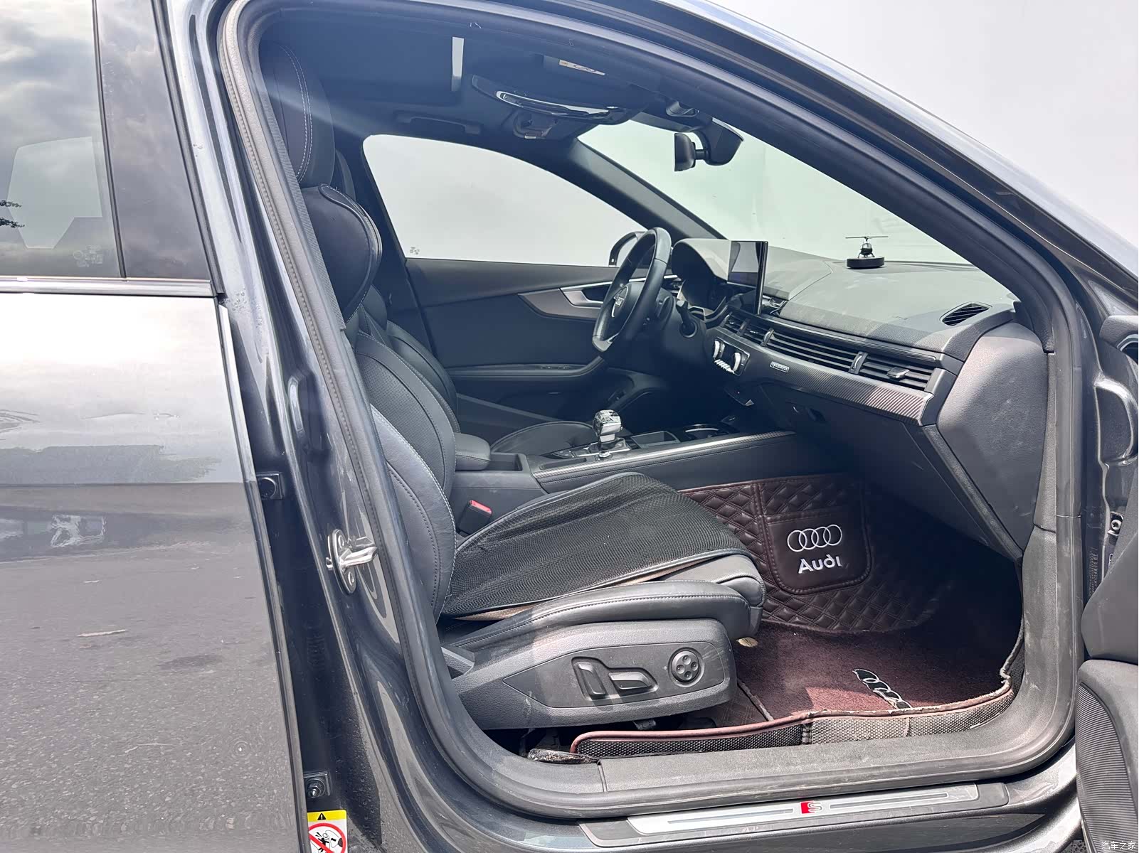 Audi A4L, 2023 21