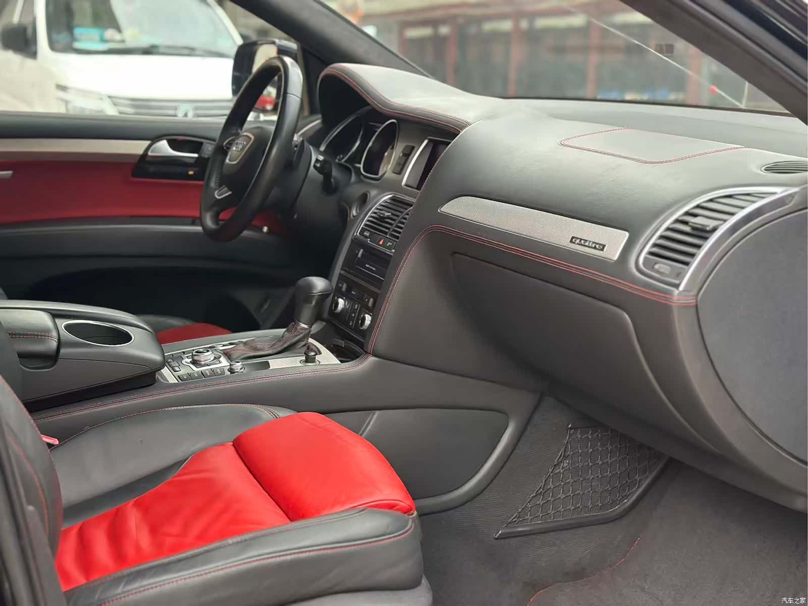 Audi Q7, 2013 6