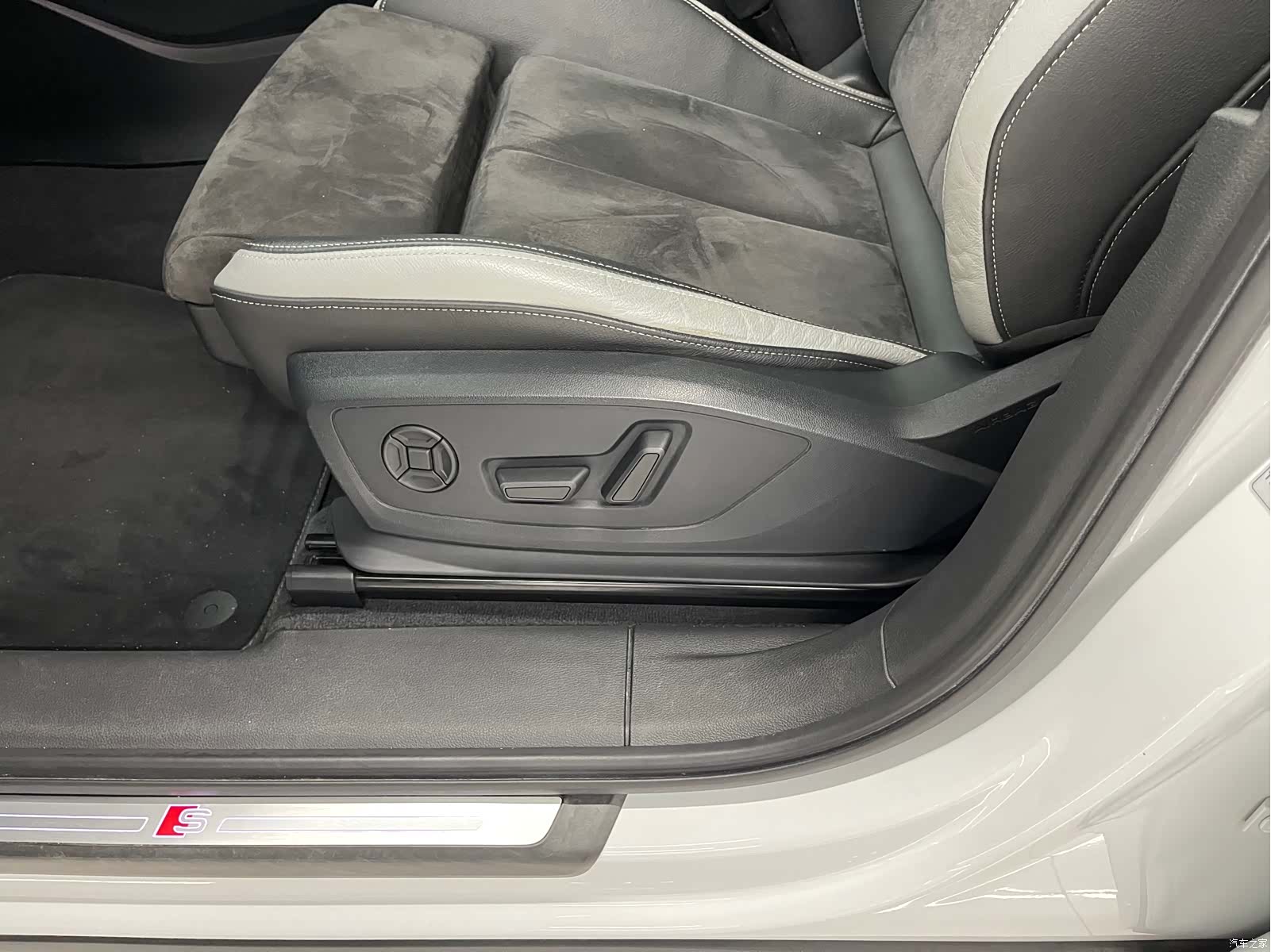 Audi Q3, 2022 9