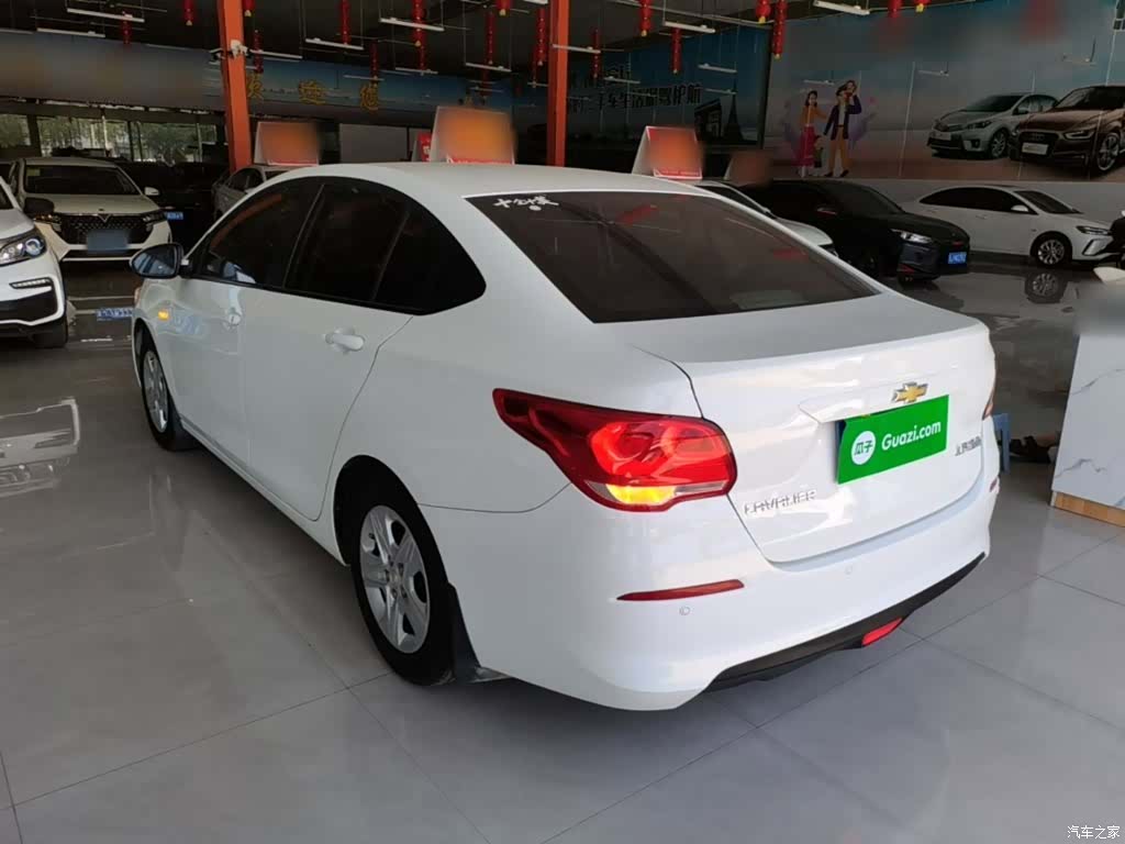 Chevrolet 320, 2018 все фото