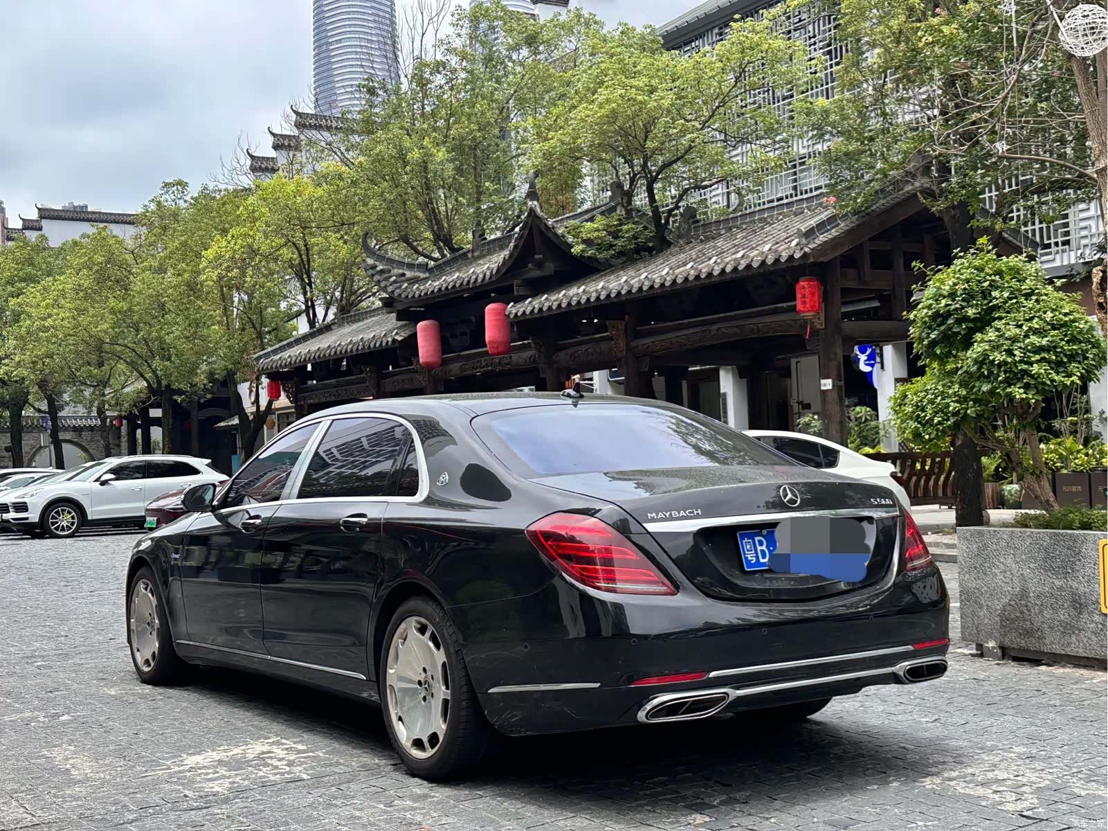 Maybach S-Class, 2018 10