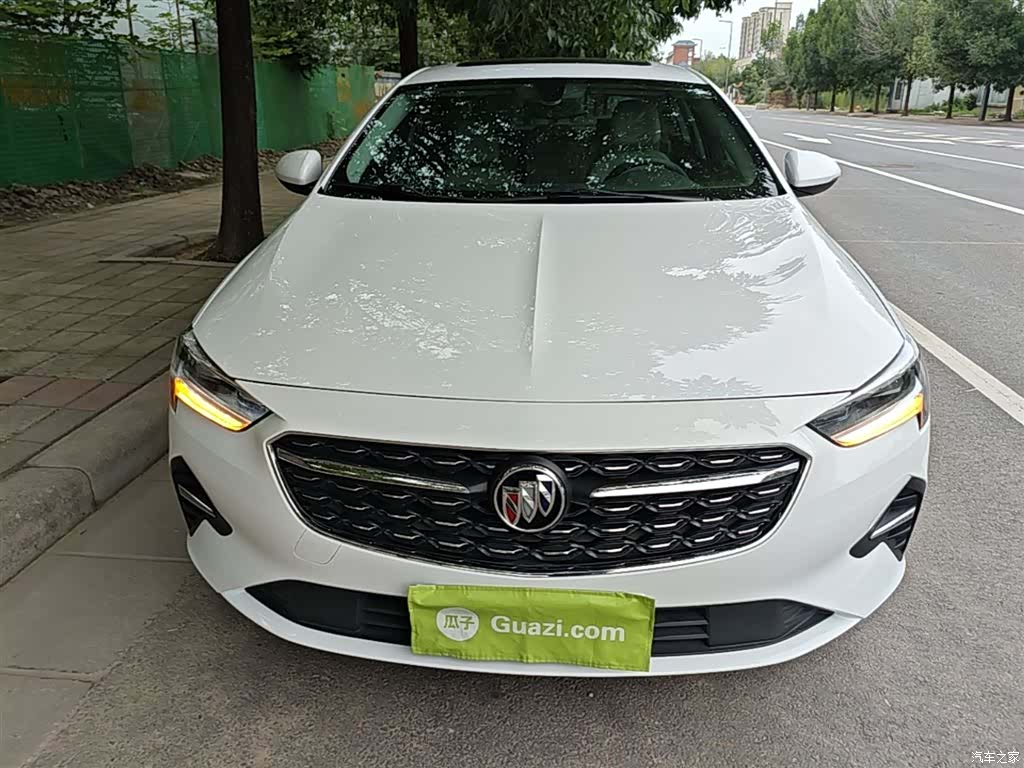 Buick Regal, 2022 3