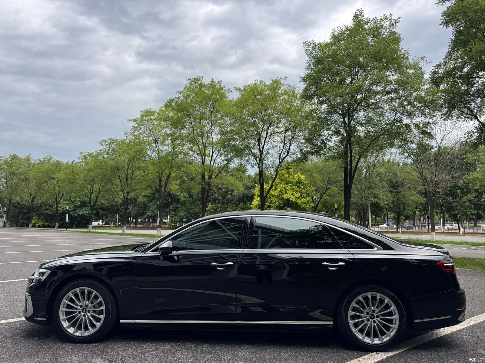 Audi A8L, 2023 7