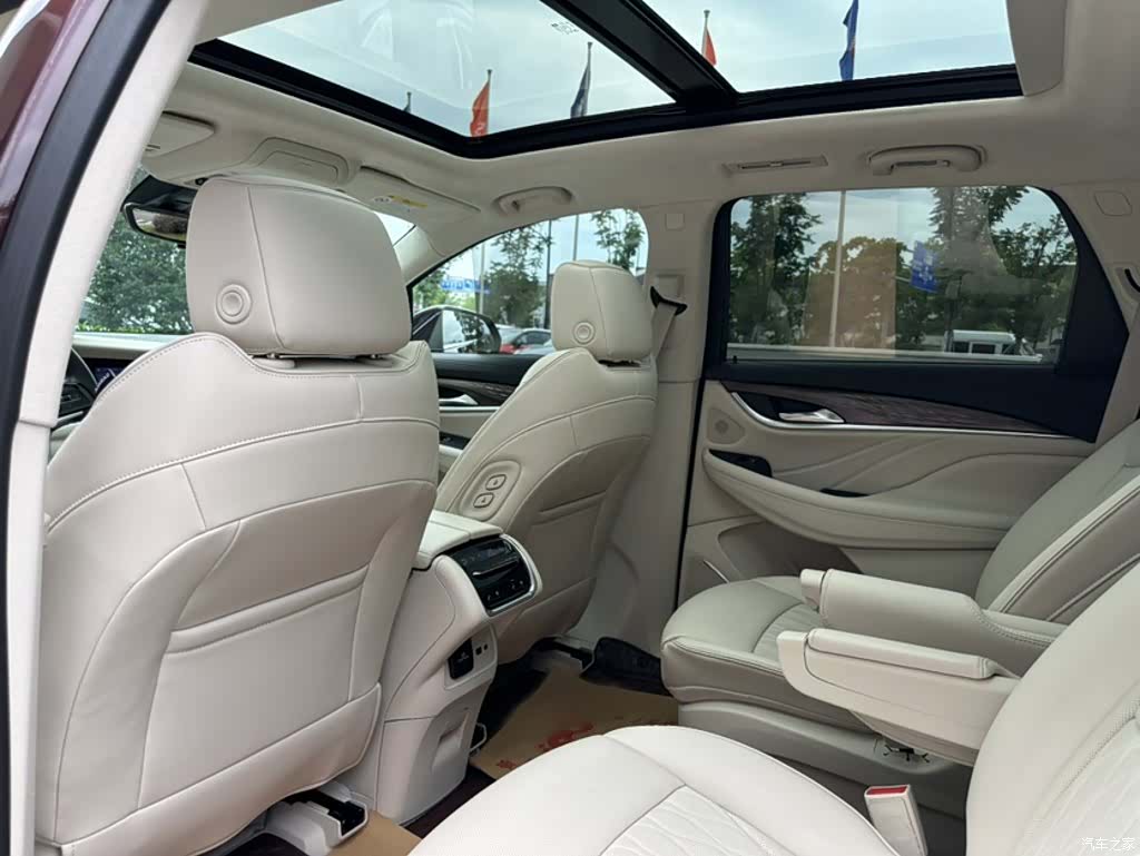 Buick Enclave, 2021 18
