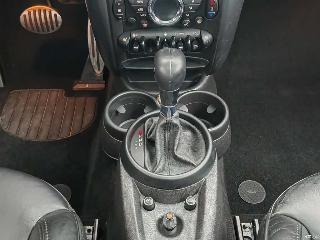 Mini Countryman, 2015 13