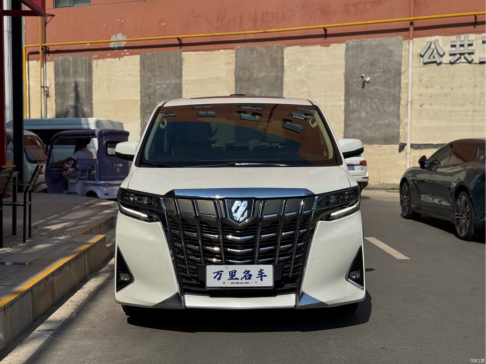 Toyota Alphard, 2019 2