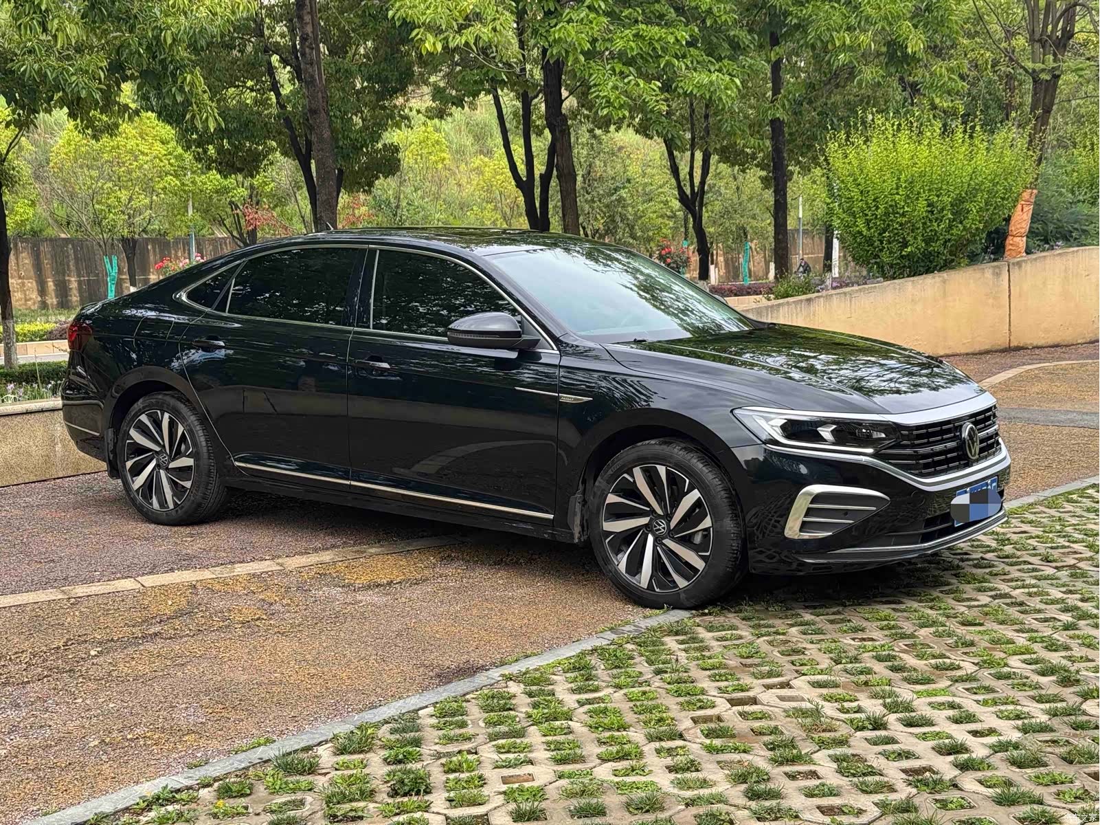 Volkswagen Passat, 2024 3