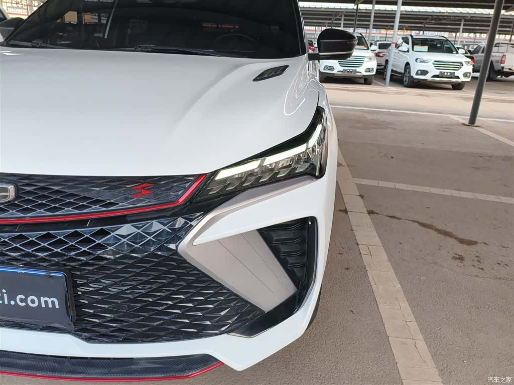 Geely Coolray, 2023 23