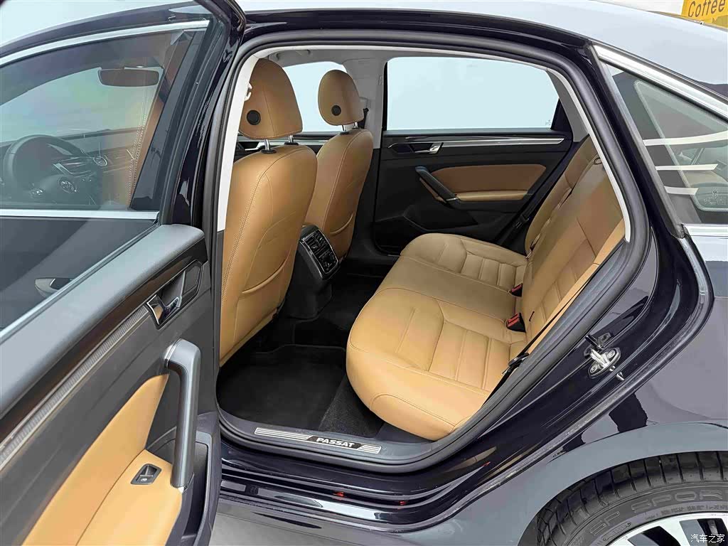 Volkswagen Passat, 2016 17