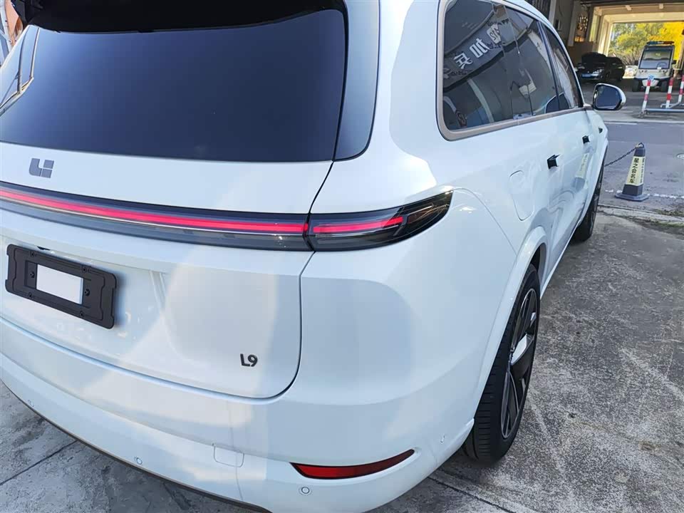 Li Auto Ideal L9