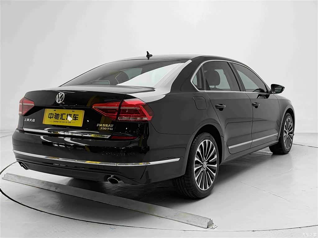 Volkswagen Passat, 2016 все фото