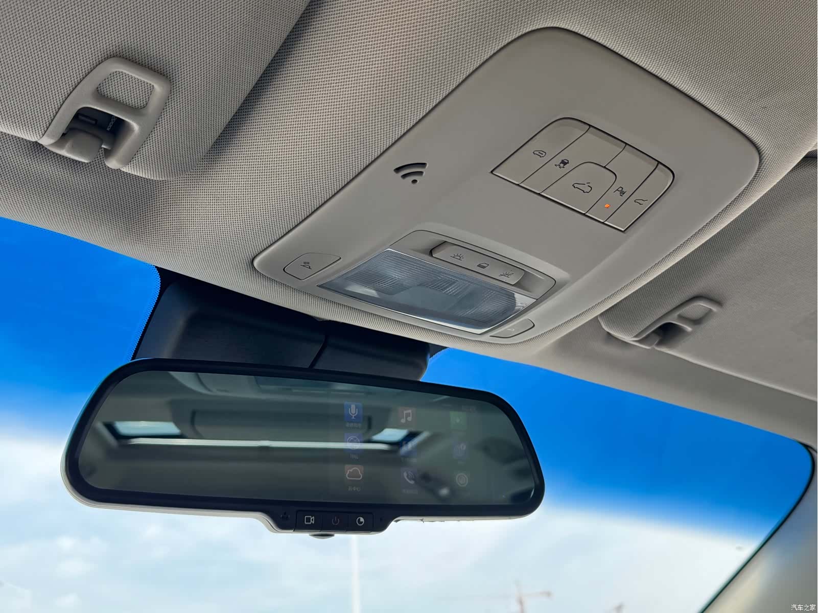 Buick GL8, 2012 20