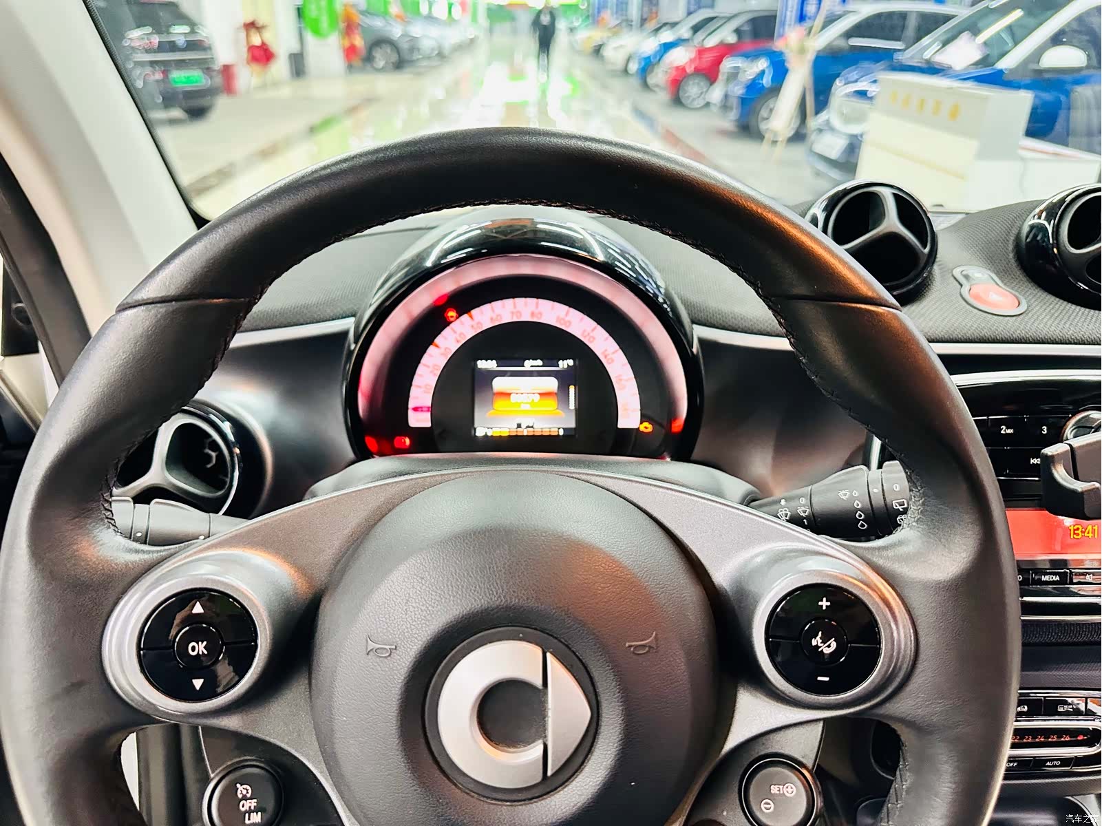 Smart Fortwo, 2018 35