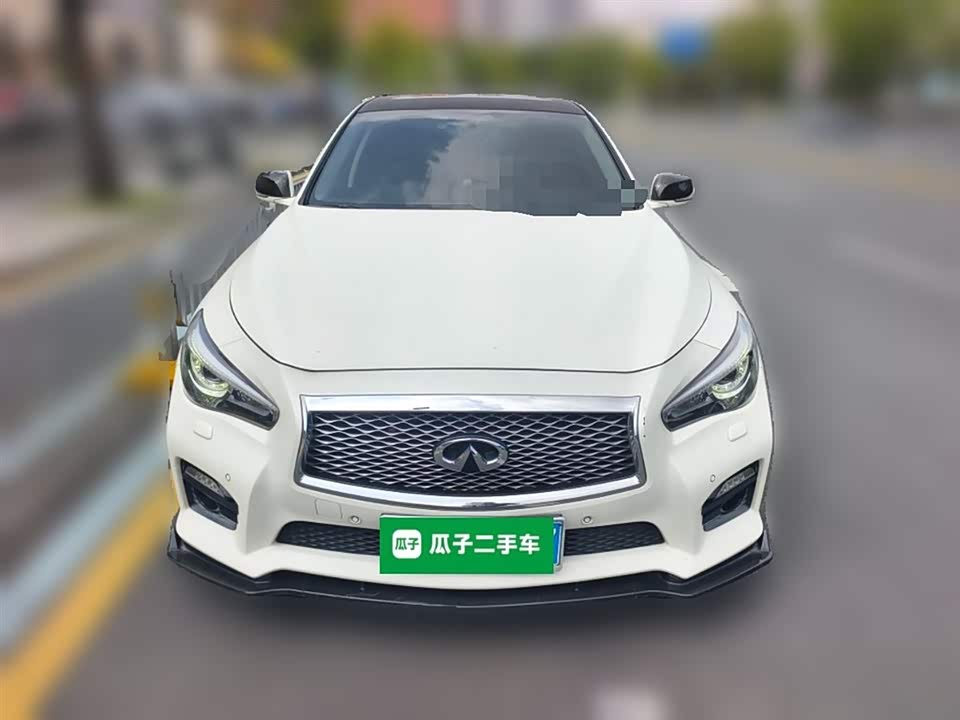 Infiniti Q50L