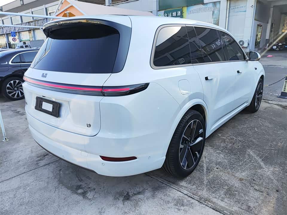 Li Auto Ideal L9