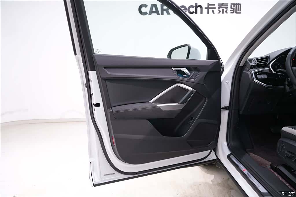 Audi Q3, 2022 19