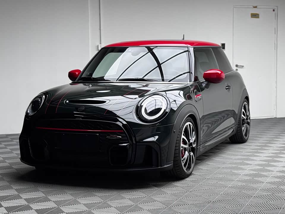 MINI JCW