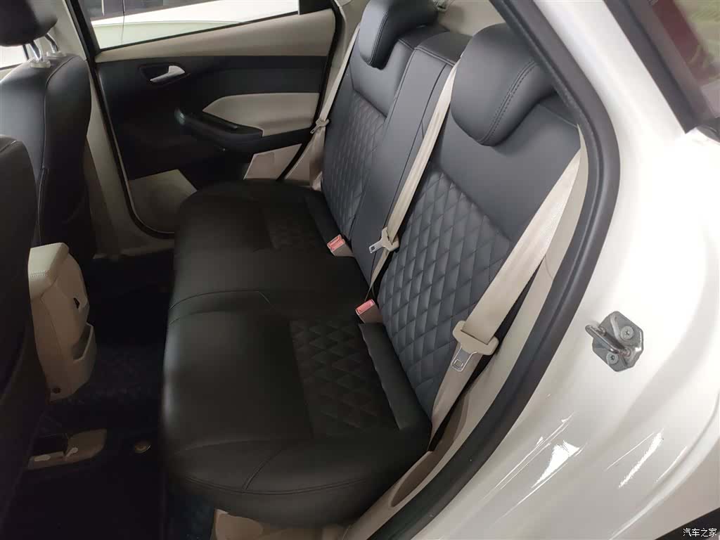 Ford Focus, 2018 17