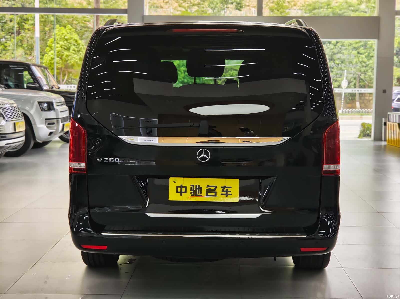 Mercedes-Benz V-Class, 2020 6