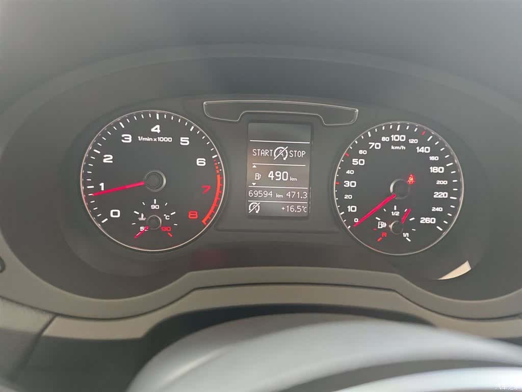 Audi Q3, 2018 8
