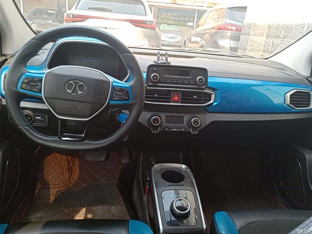 BAIC EC3, 2021 13