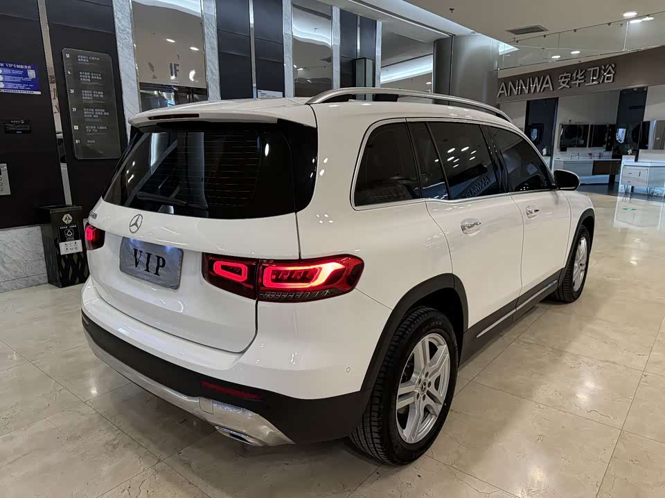 Mercedes-Benz GLB