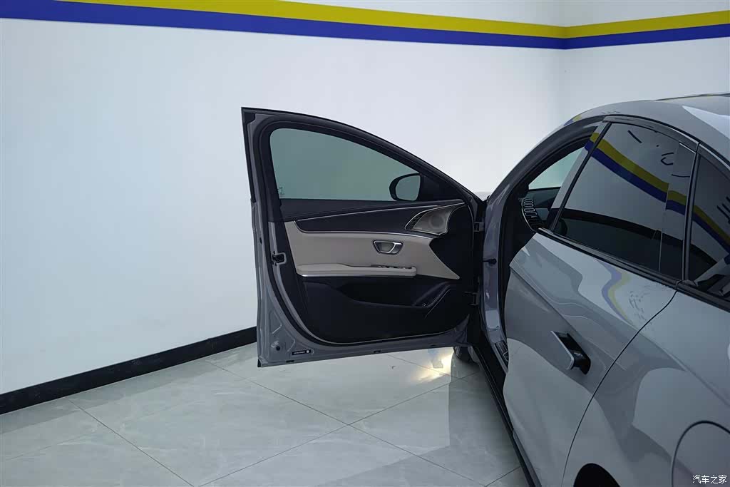 BYD Han, 2025 7