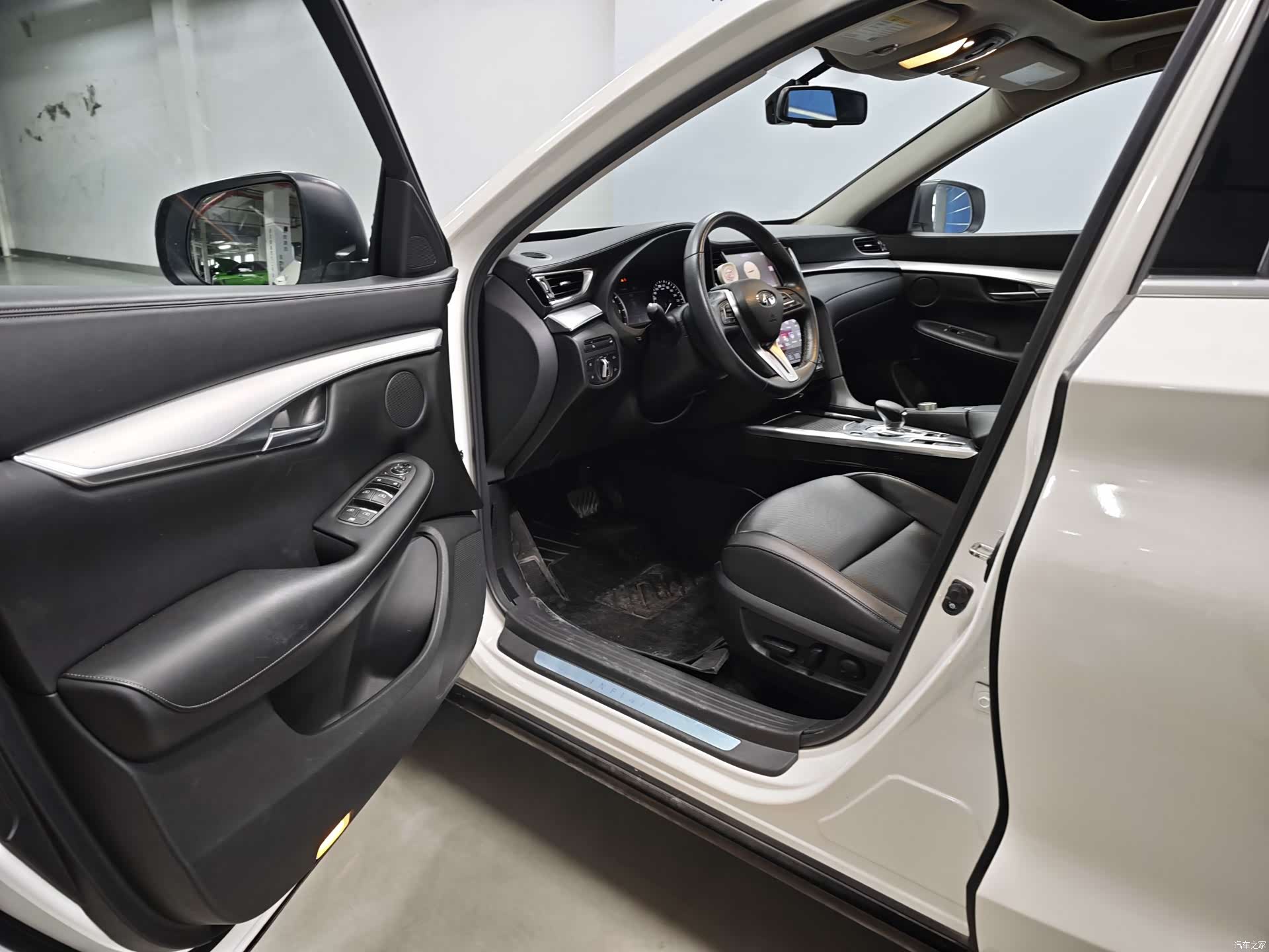 Infiniti QX50, 2019 3