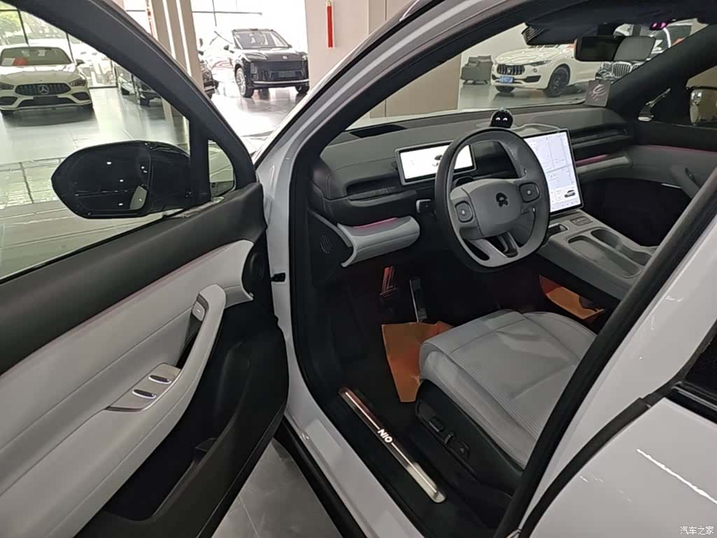 NIO ES6, 2025 16
