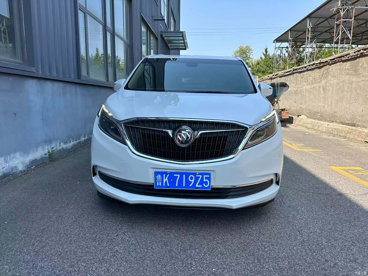 Buick GL8, 2018 2