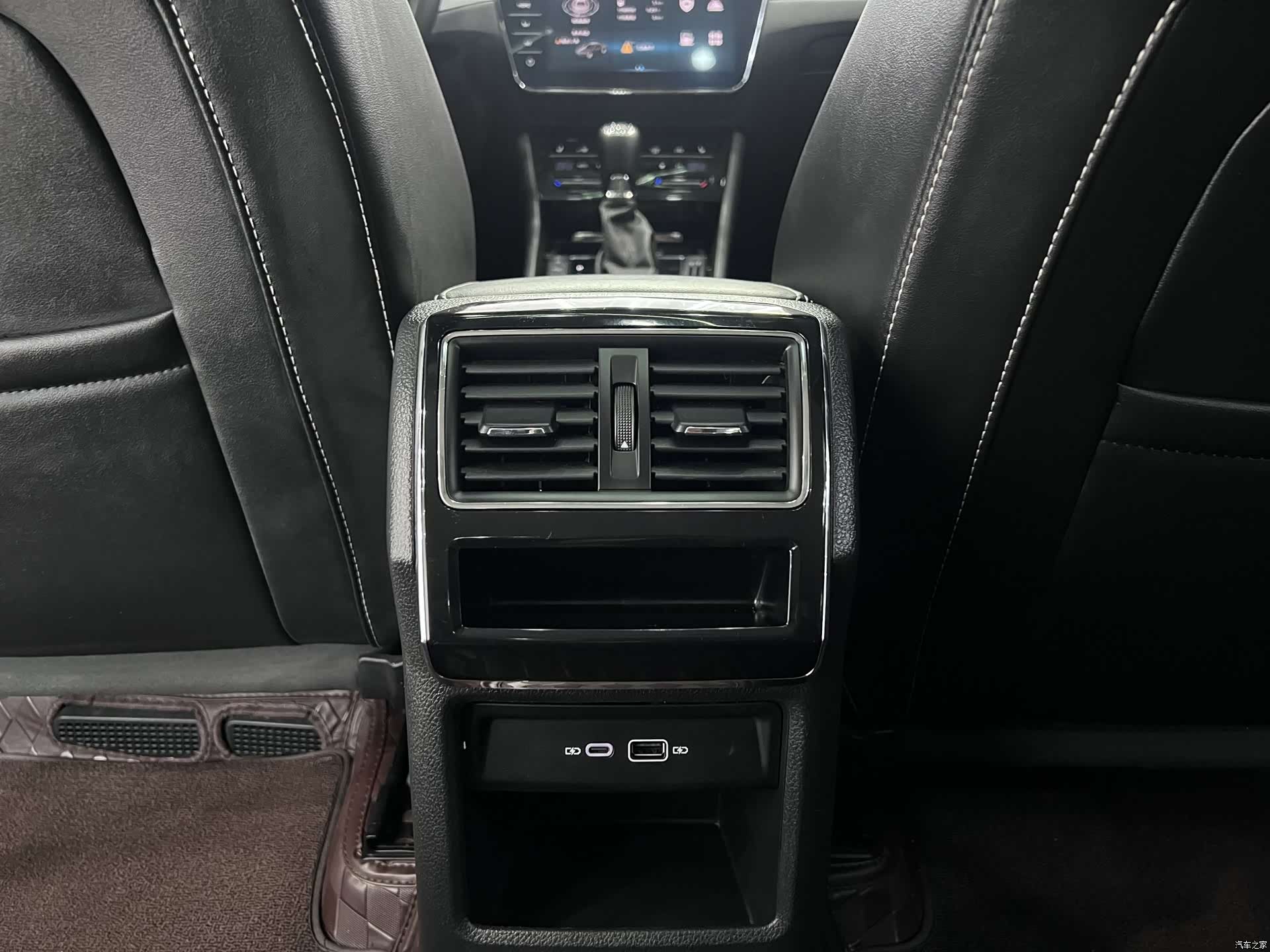 Skoda Superb, 2024 14