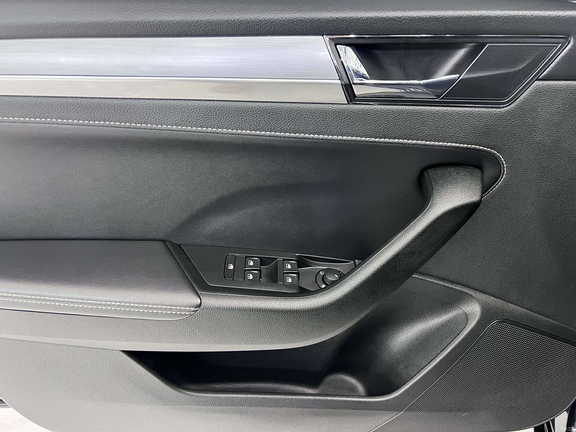 Skoda Superb, 2024 8