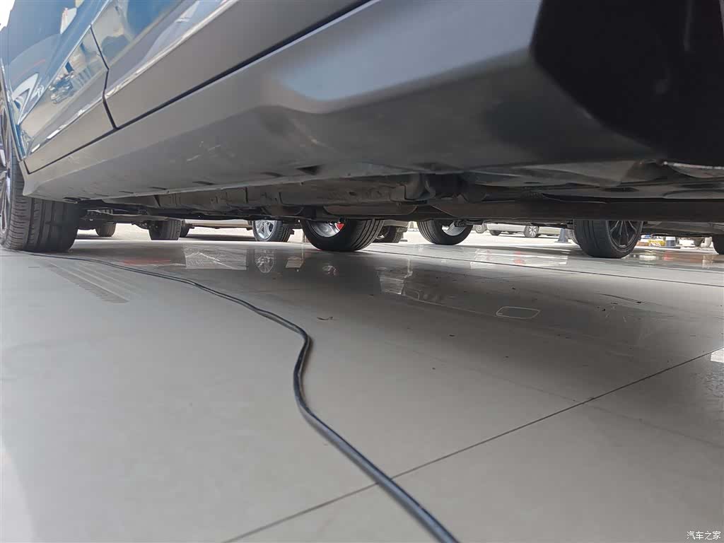 Geely Emgrand, 2022 21
