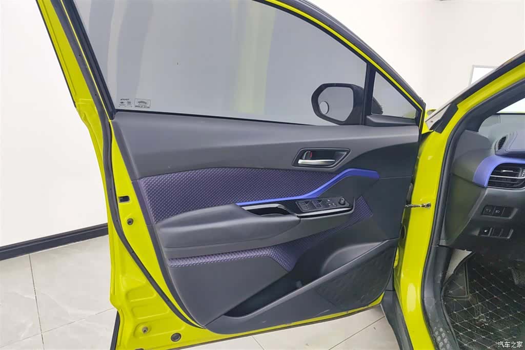 Toyota C-HR, 2019 7