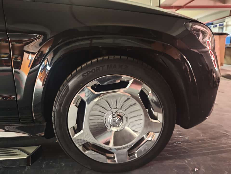 Mercedes-Benz GL grade