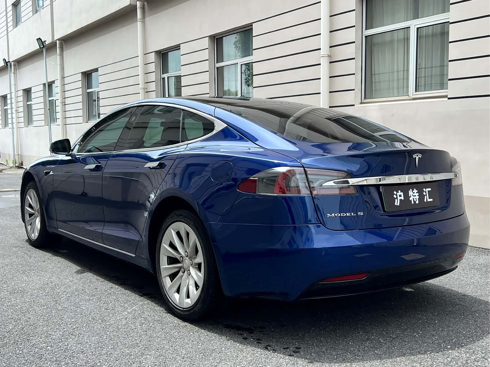 Tesla Model S, 2018 7