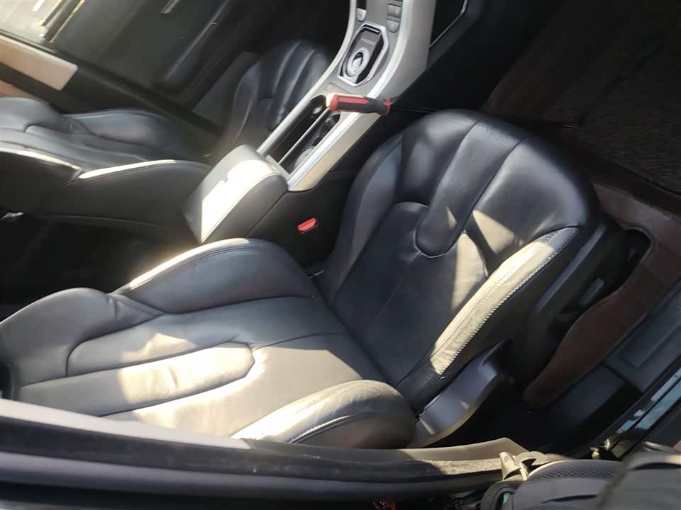 Land Rover Range Rover Aurora