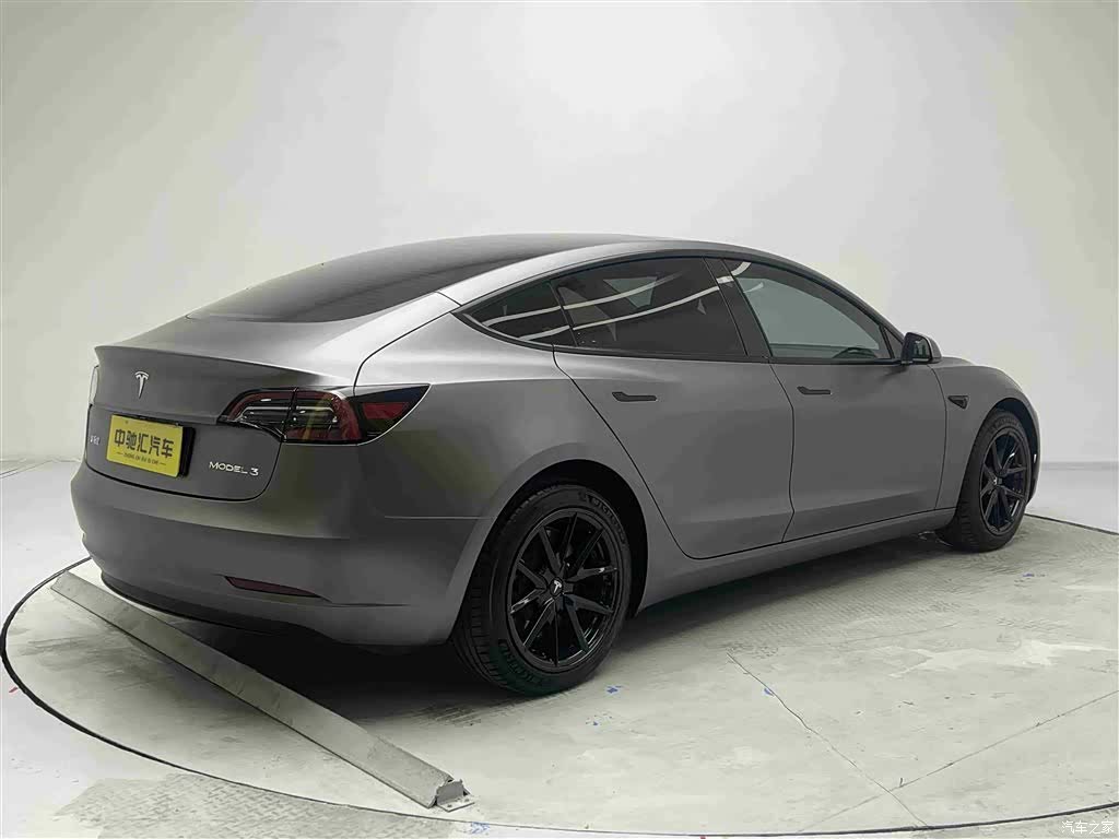 Tesla Model 3, 2021 11