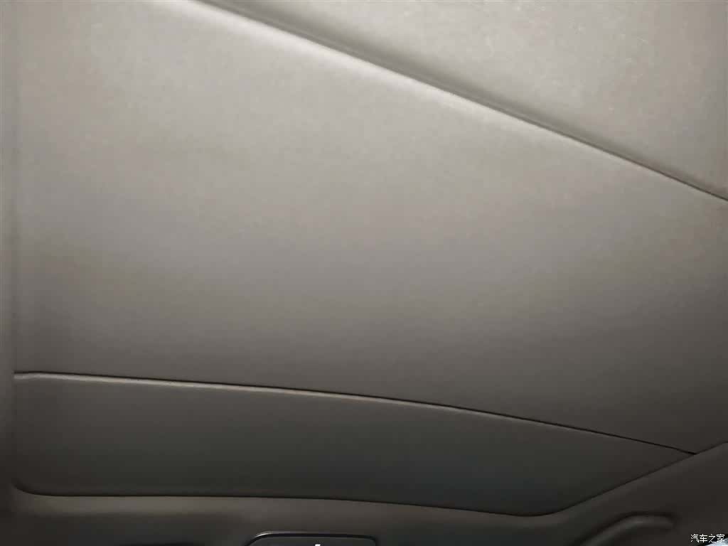 Geely Emgrand, 2019 14
