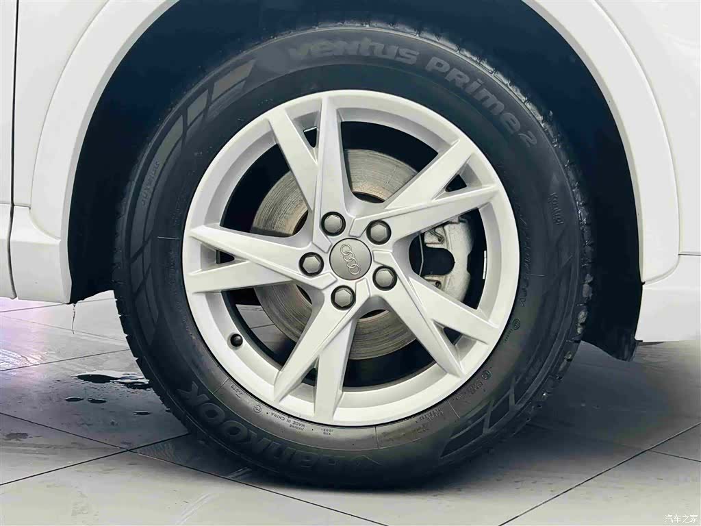 Audi Q3, 2018 10