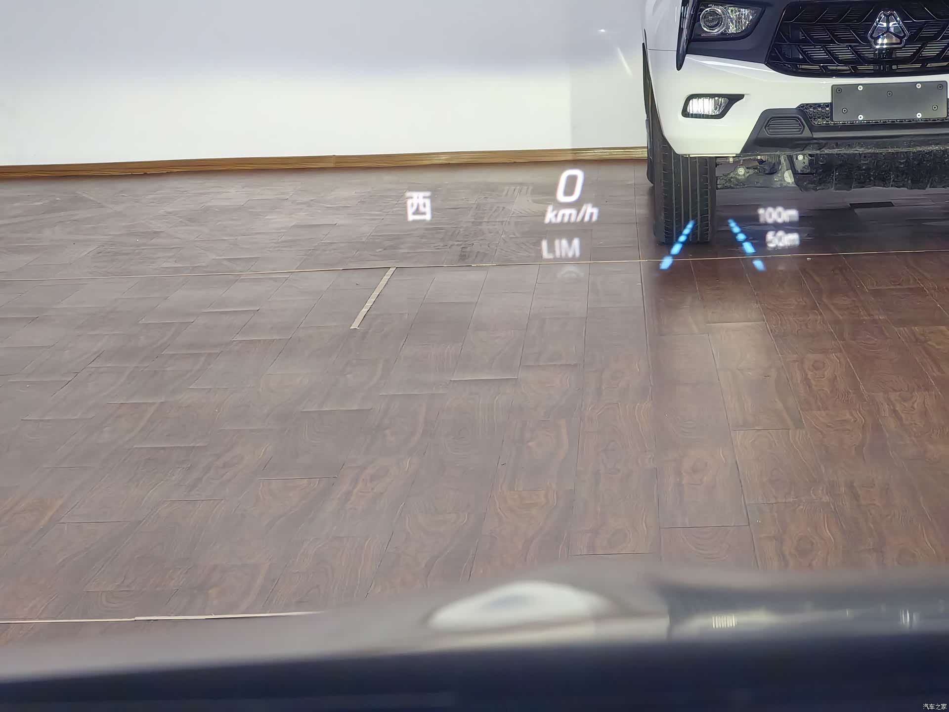 Mercedes-Benz EQA, 2022 24