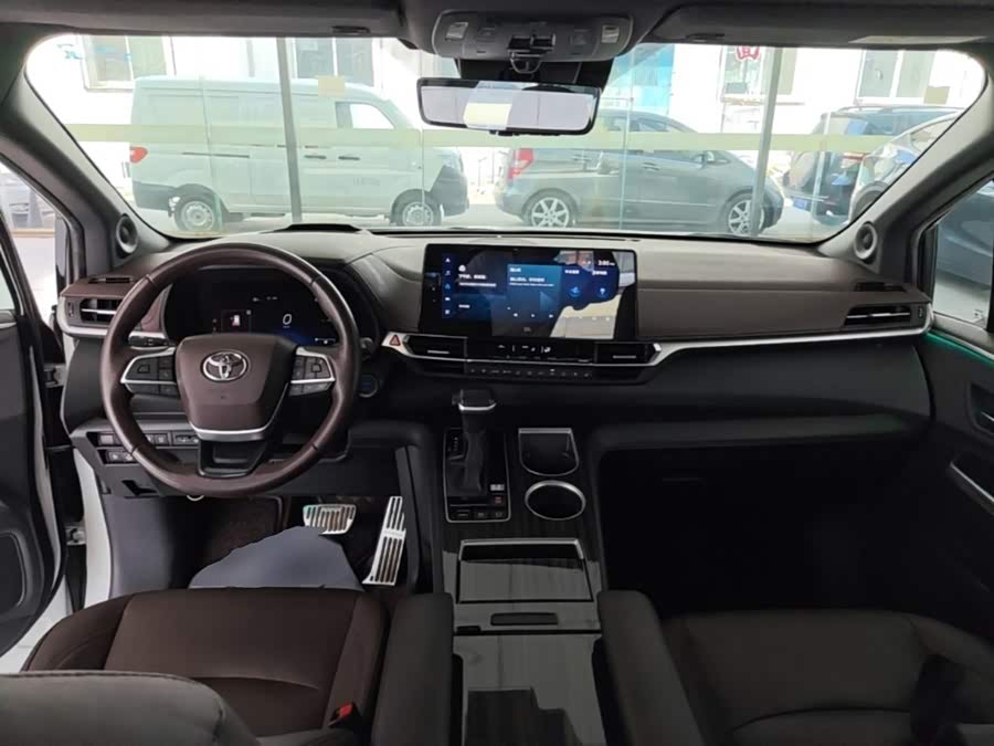 Toyota SIENNA 2022, фото 10