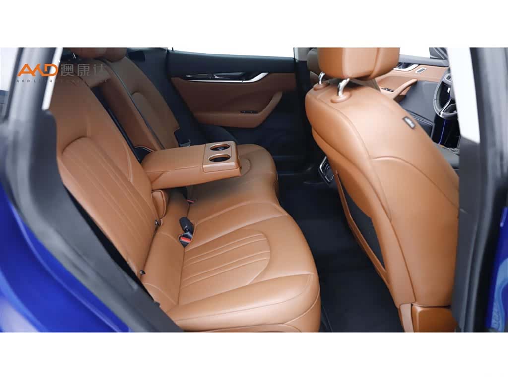Maserati Levante, 2021 8