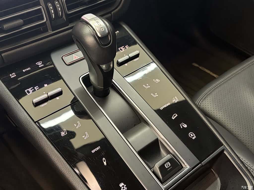 Porsche Macan, 2023 8