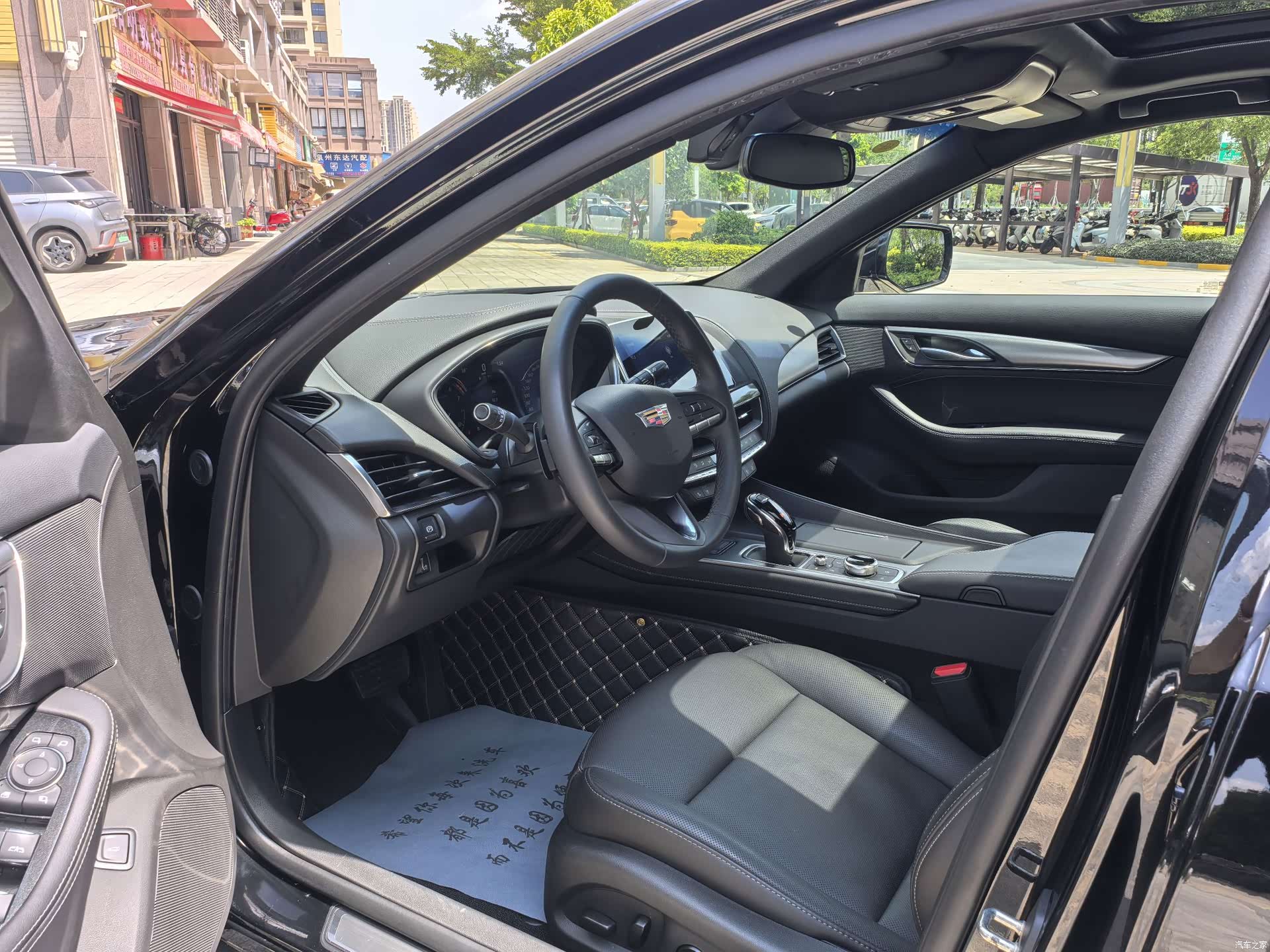 Cadillac CT5, 2023 4