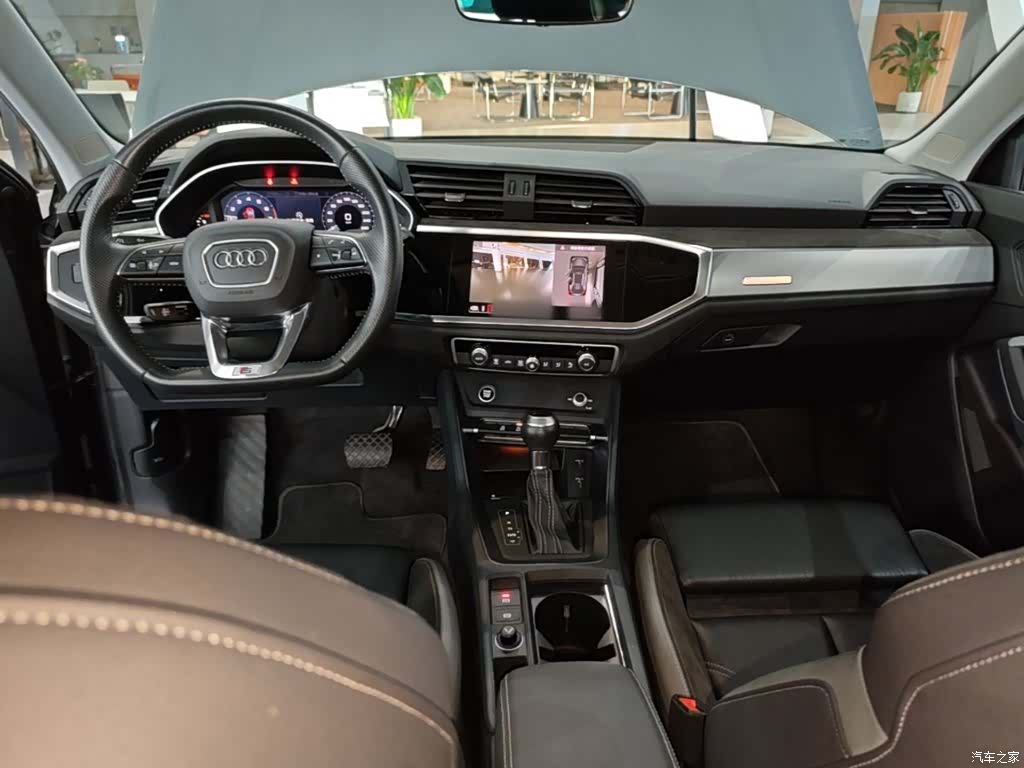 Audi Q3, 2021 10